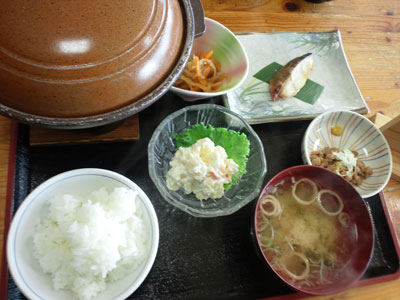 つどいの森こもれびの宿 朝ごはん