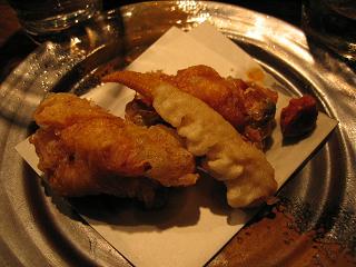 海老とアボカドと長芋の湯葉包み揚げ