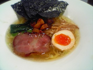 20050808 中村屋 特中村屋(塩・あっさり・真空平打ち麺)
