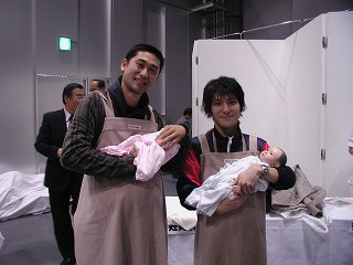 20051127 さんフェア2005 妊婦体験