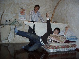 20051209 沖縄ゲストハウス 内部
