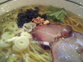 能登山 海苔たっぷりラーメン
