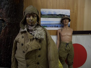 20061125 戦争博物館 人形