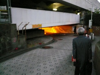 20070131 高輪トンネル 低すぎる