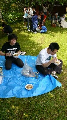 20070610 キリスト祭り レジャーシート