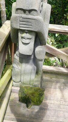 20070924 東南植物楽園 モアイ2