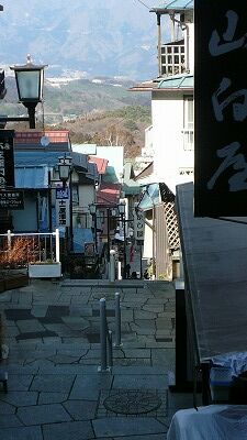 20080121 伊香保温泉 坂の途中