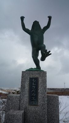 090111 ももさだカエル どうしてこうなった
