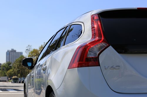 V60 T4 R-Design