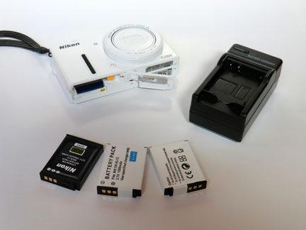 ニコンクールピクスP330の予備電池を買う | イケてる、モノ・コト