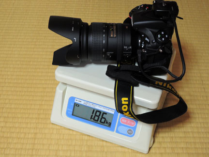 Nikon D810とAF-S NIKKOR 28-300mm f/3.5-5.6G ED VRレンズを