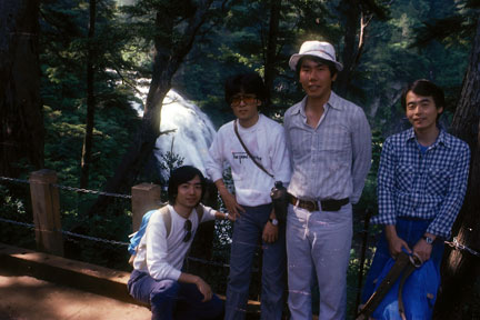 1982-13-15.jpg