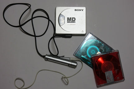 MDウォークマン SONY MZ-E55がよみがえる | イケてる、モノ・コト MDウォークマン SONY MZ-E55がよみがえる | イケてる、モノ・コト