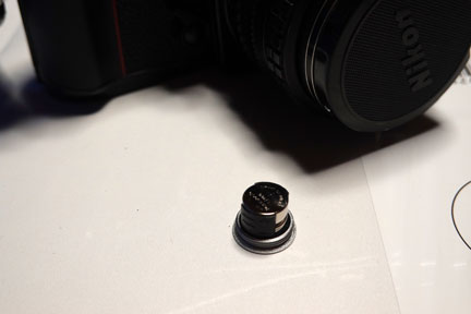 ニコンF3の電池を交換する LR44 | イケてる、モノ・コト