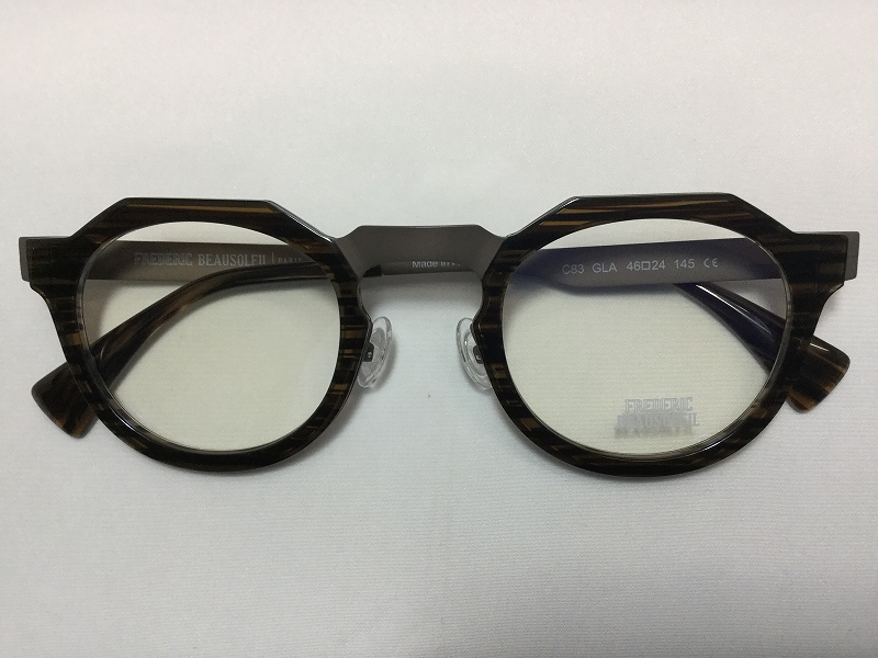 メーカー在庫少、売り切れ時はご容赦ください お洒落メガネ フランス製