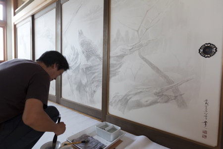 繁久寺襖絵 制作風景