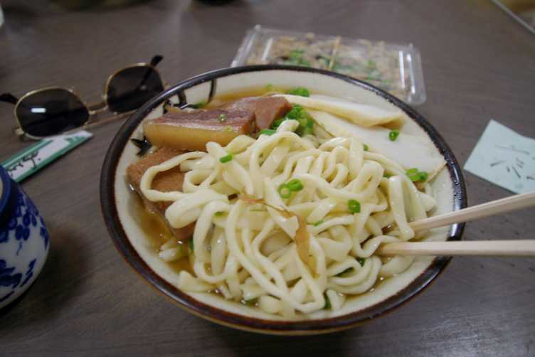 きしもと食堂そば