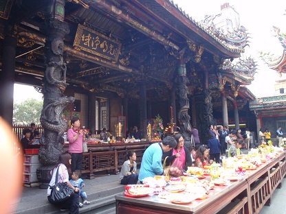 2龍山寺.jpg