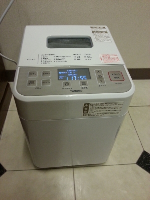 ツインバード ホームベーカリー PY-E731W