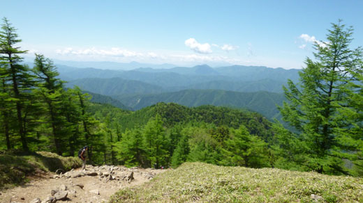 小雲取山手前からの風景
