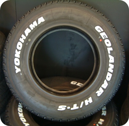 ヨコハマ ジオランダーH/T-S 195/80R15 107/105L ホワイトレター