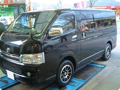 TOYOTA HIACE + 5ZIGEN KOMA SCREW 16inch!!
