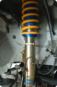 Z33+OHLINS Front