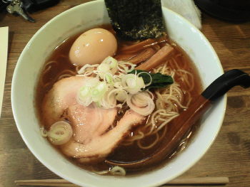 鎌倉 HANABI 味玉らーめん大盛