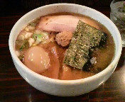 「麺処井の庄」ラーメン