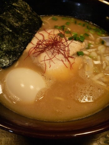 味玉醤油らーめん