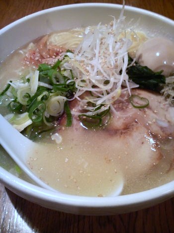 えび塩らーめん + 大盛 + 味玉