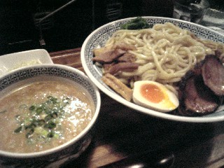 中村屋豚そぼろつけ麺