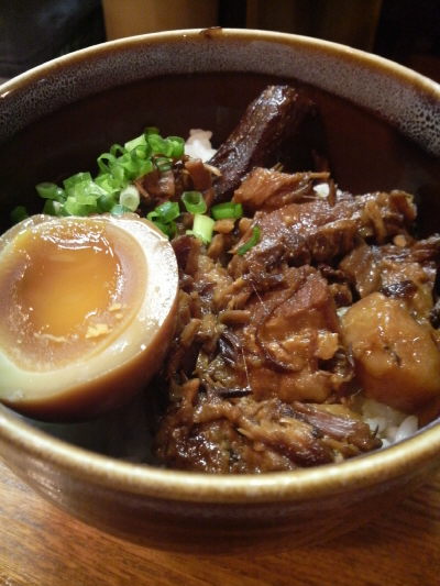 八雲 チャーシュー丼