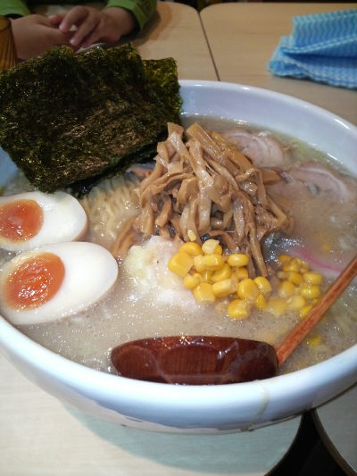 平塚 源平 大盛 塩ラーメン全部のせ