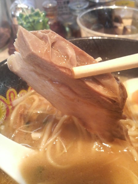 藤沢Ohana 魚豚の牡丹のチャーシュー