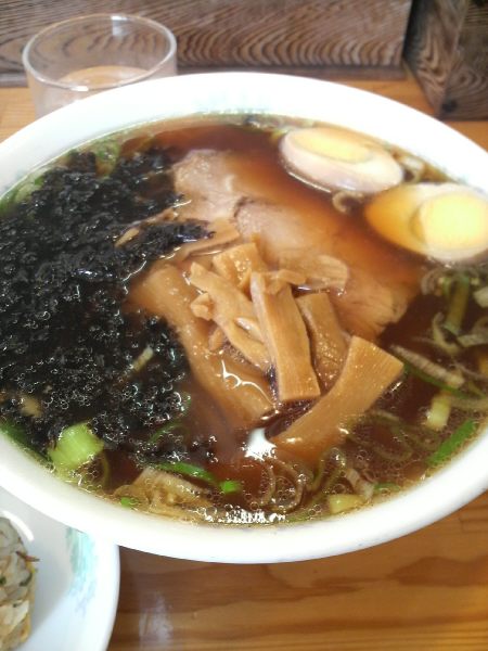 麺道楽 ふつうのらーめん