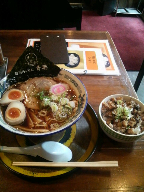 ラーメン・叉焼丼
