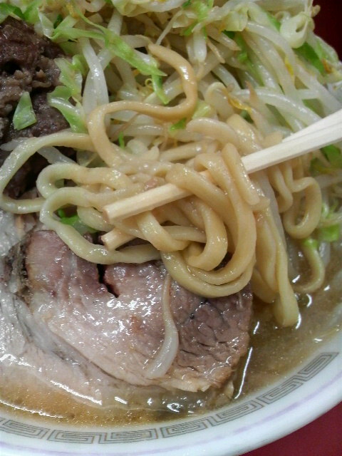 二郎相模大野店 麺