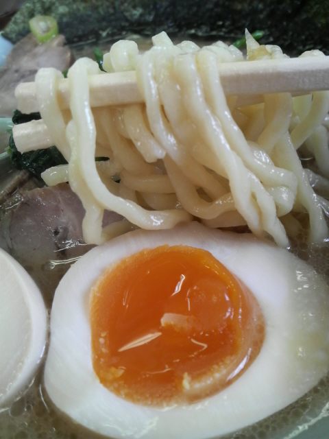 藤沢 辻吉家の麺