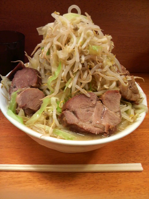 ラーメン二郎立川店小豚マシ野菜マシ