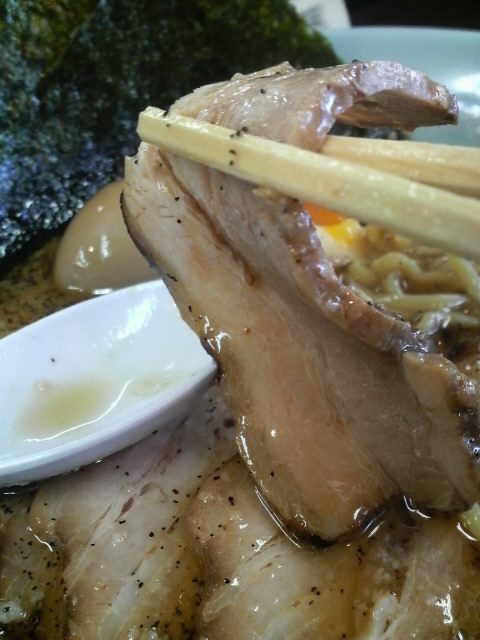 平塚 うまみ屋 チャーシュー