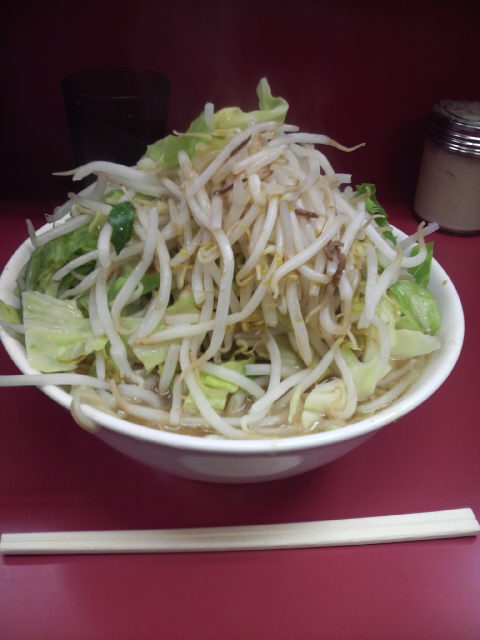 ラーメン二郎ひばりヶ丘駅前店 野菜マシ