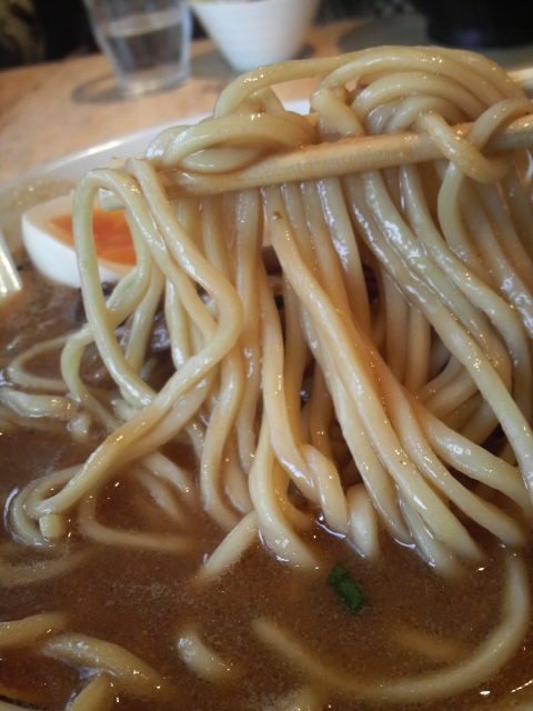 ohana 楓 (味噌ラーメン) の麺