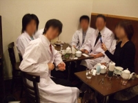 ラジオ収録中の様子