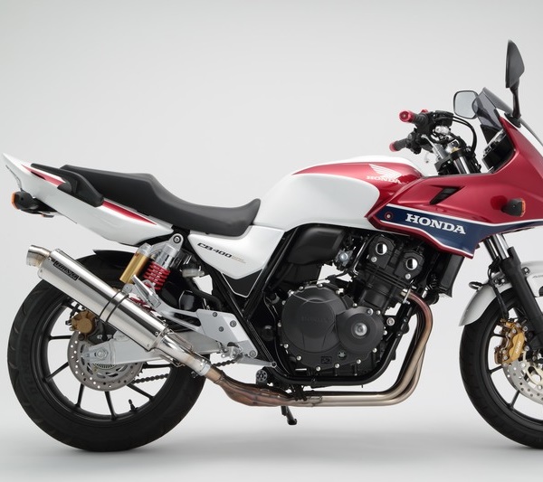 CB400SFマフラー