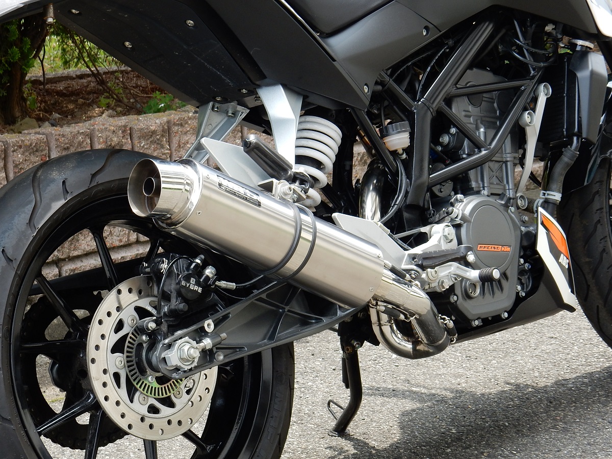 KTM DUKEマフラー