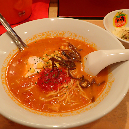 トマトラーメン