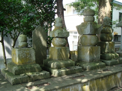 伝奥瀬氏墓