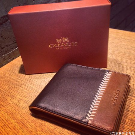 ※COACH ブリーカー スティッチド ベースボール レザー コイン ウォレット
