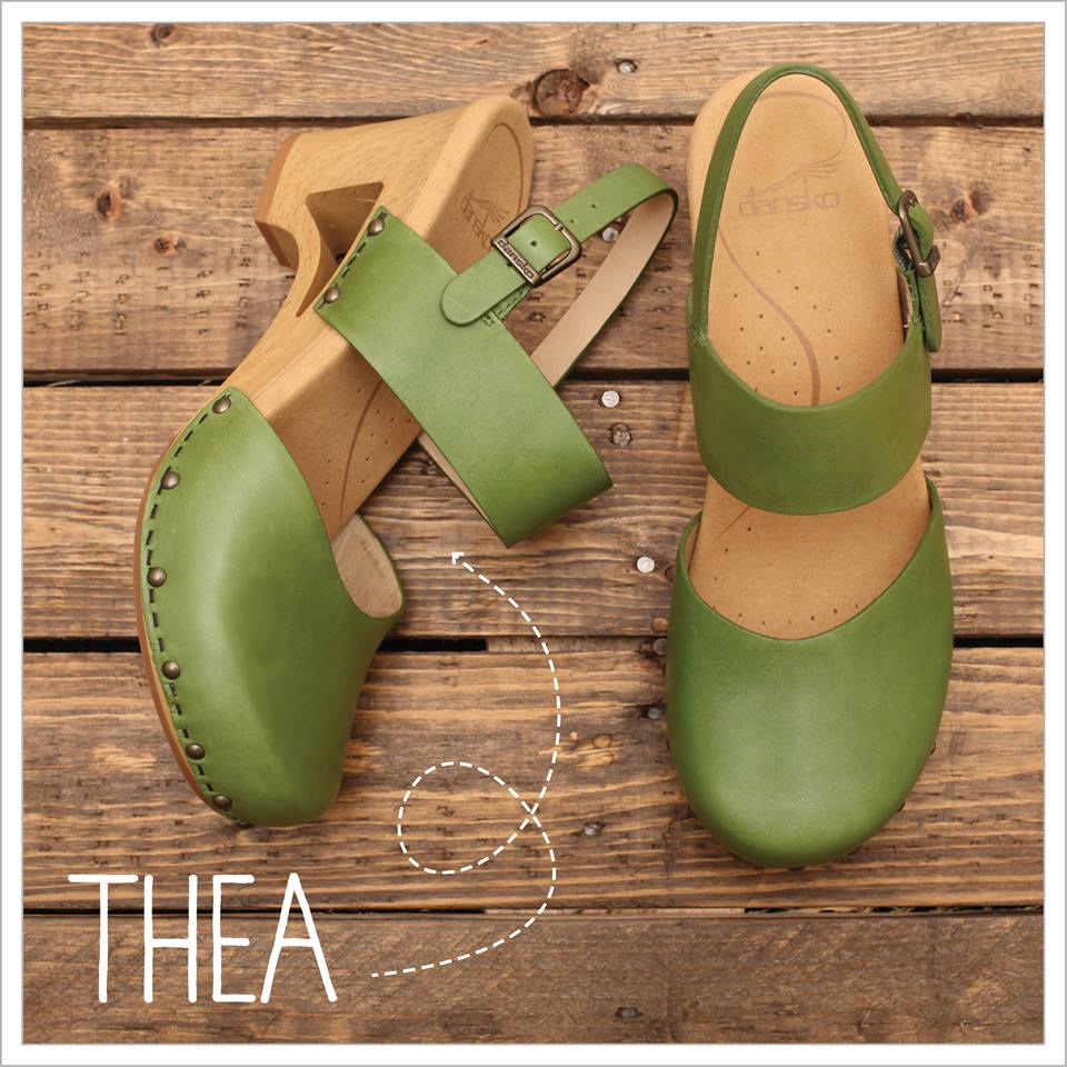 󥹥  Dansko Thea